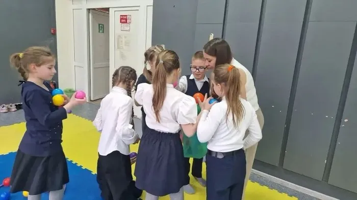 IEW3CF_5kn2htg7SH4CKQp4Eo9nLAzYSOoitJUOT_kdQqcNu9D6wFyBlbLP7Tnq7yGjQckpsd-bwUloF0UtbqBfz